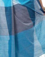 Women Printed Saree with Contrast Border - Image 3